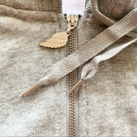 🌸New🌸 Victoria’s Secret ANGEL Hooded Sweatshirt Top Size Large Gray NWT - Picture 5 of 12